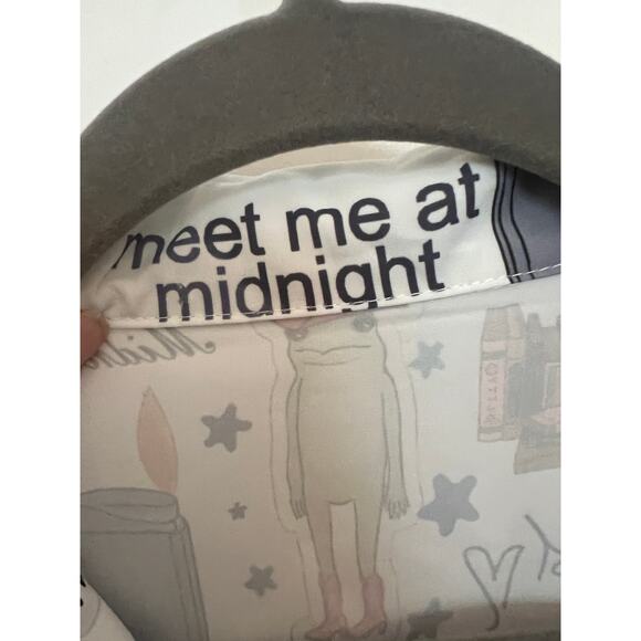 Taylor Swift Meet me at midnight Pajama Top S Button Down Swiftie Eras Tour - Picture 3 of 11